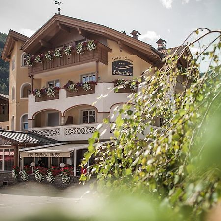 Hotel Garni Schneider Lutago Bagian luar foto